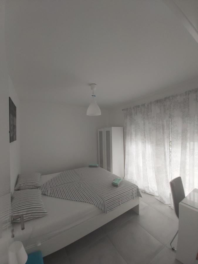 Apartments Villa Plava Klek Esterno foto